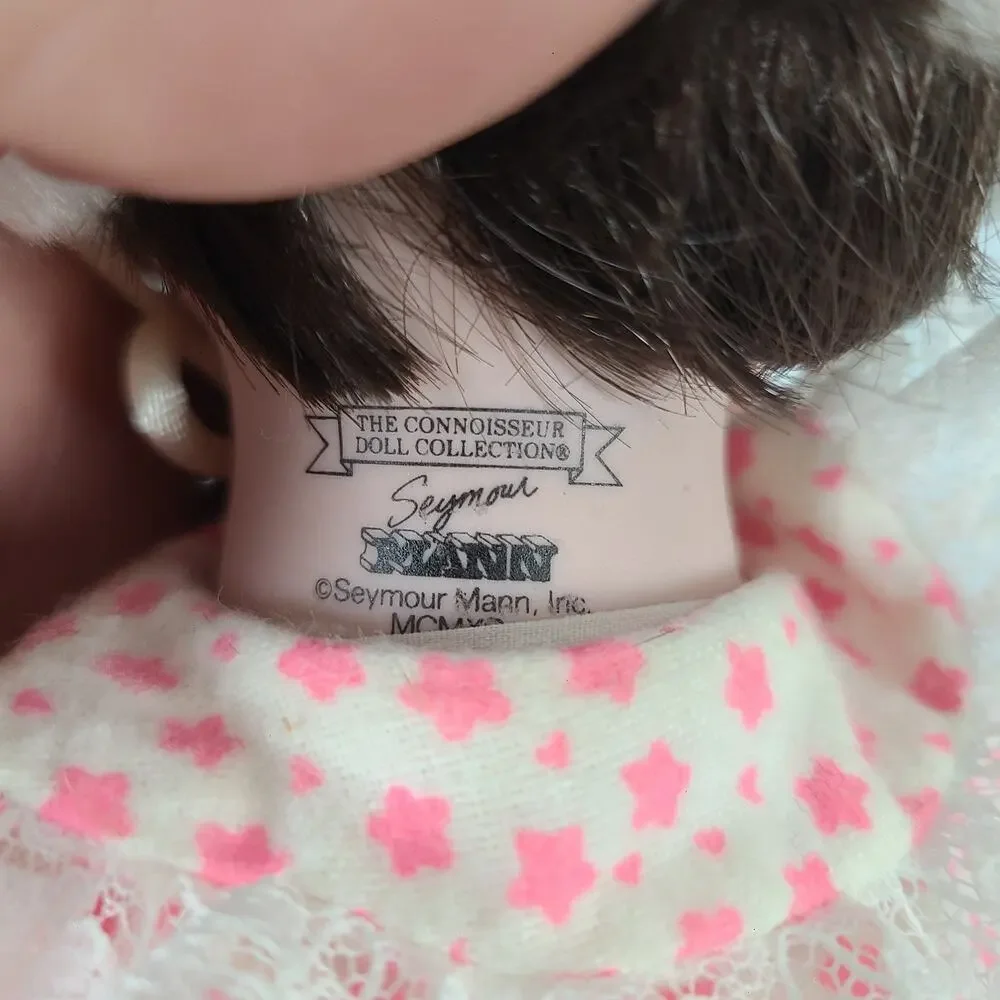 Seymour Mann Connoisseur Collection Edition doll;‎ Honey Bunny, 14